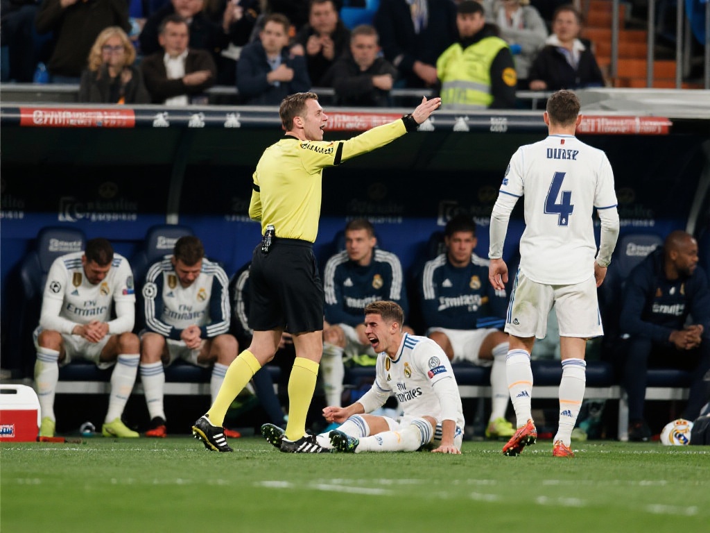 也在比赛中 也在比赛中